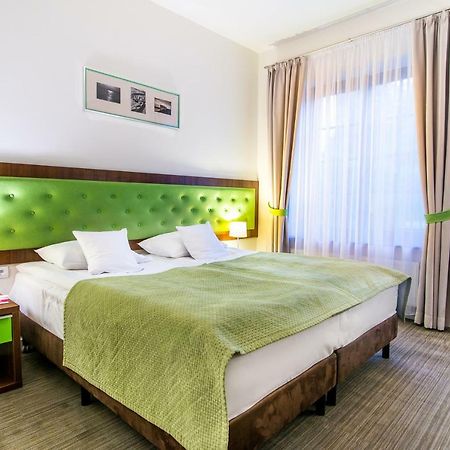 Hotel Kazimierzowka 카지미에르즈 돌니 외부 사진