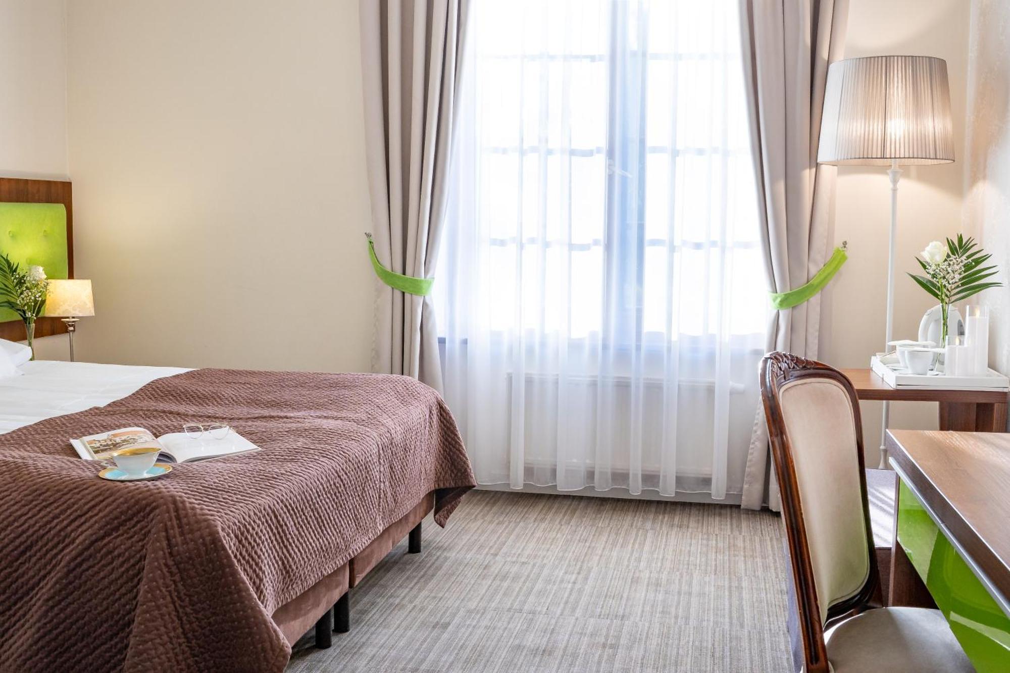 Hotel Kazimierzowka 카지미에르즈 돌니 외부 사진