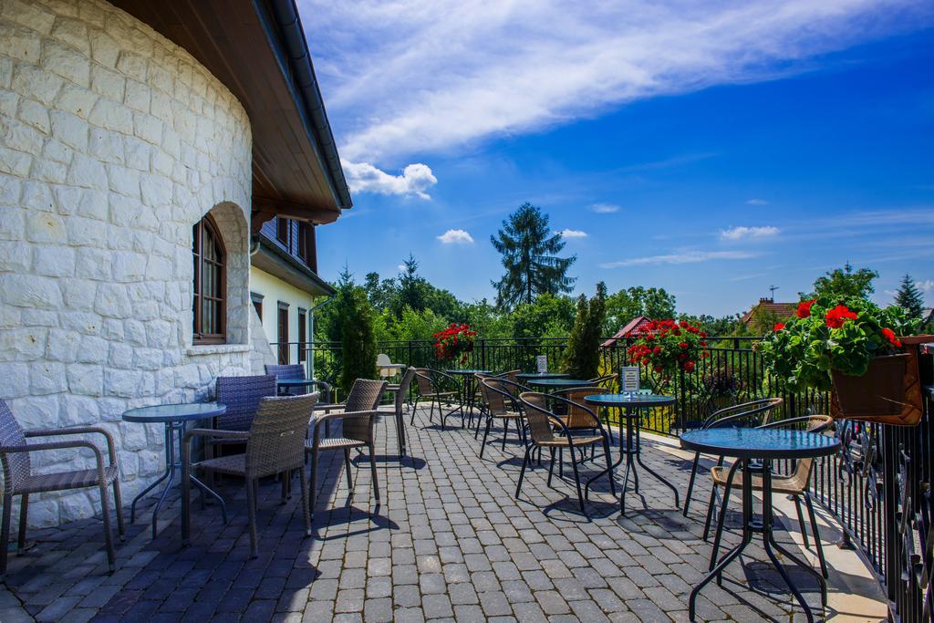 Hotel Kazimierzowka 카지미에르즈 돌니 외부 사진