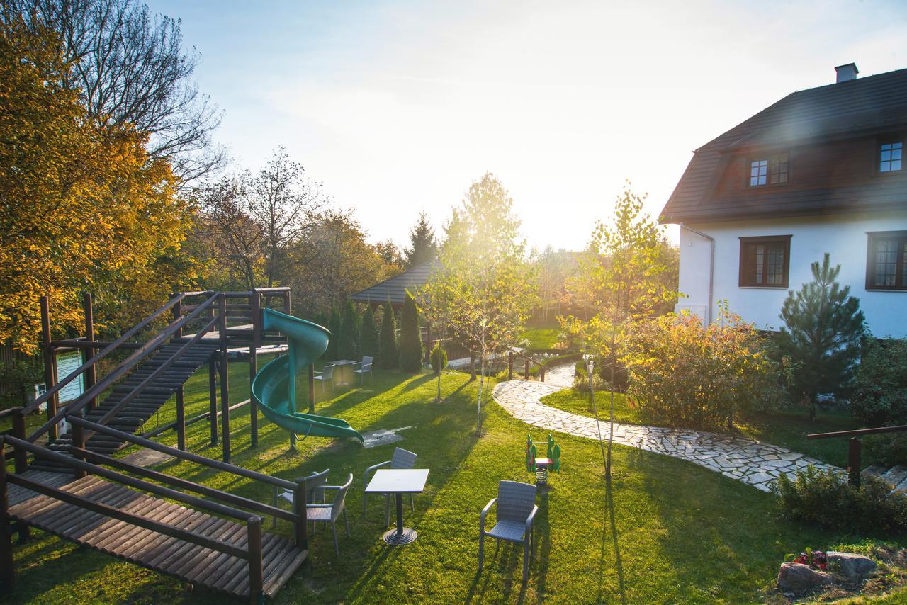 Hotel Kazimierzowka 카지미에르즈 돌니 외부 사진